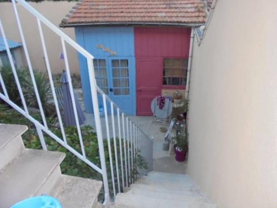 Fabienne Cote Jardins De La Fontaine Apartment Nimes Bagian luar foto